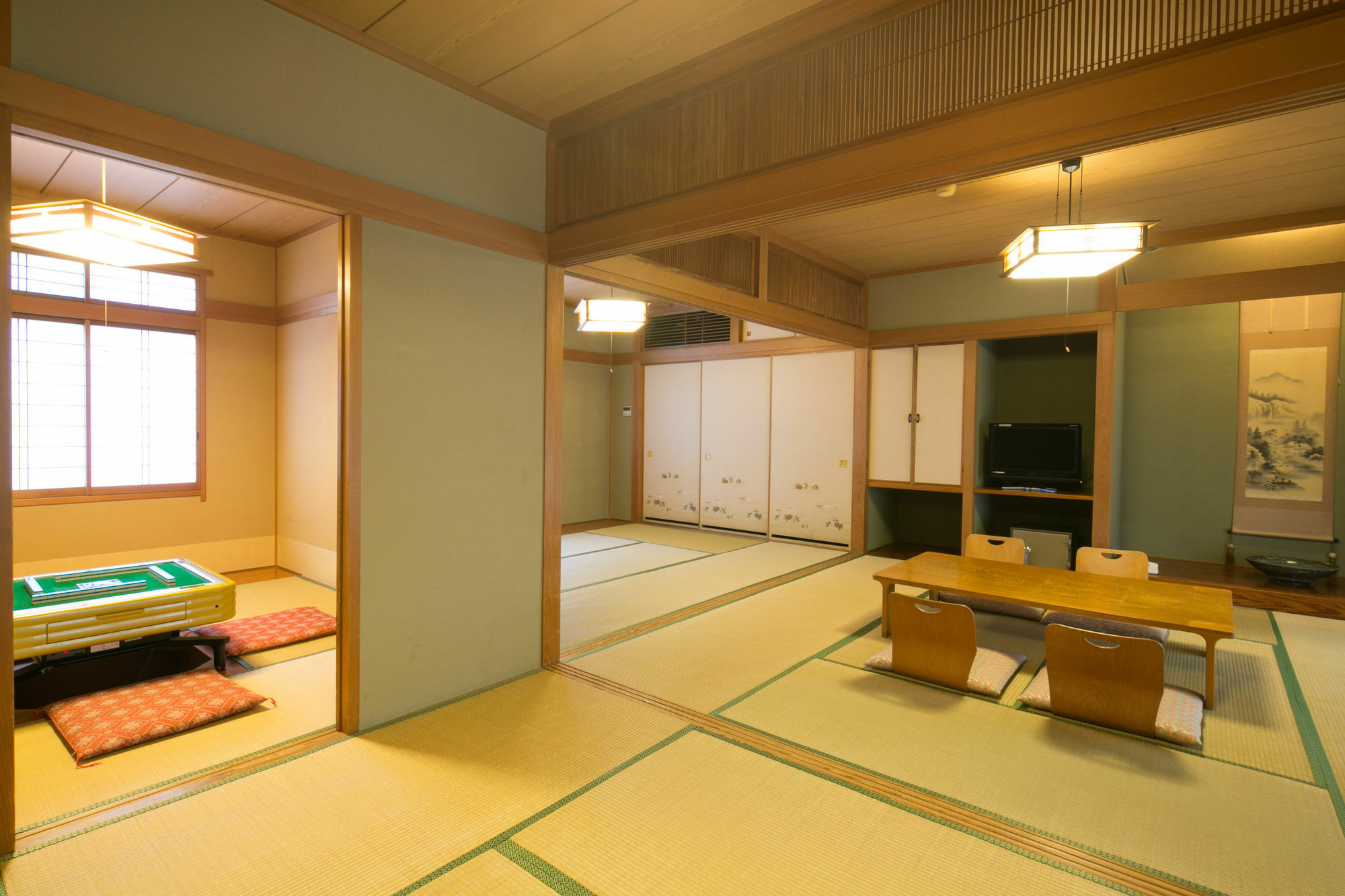 ホテル ゆがわら万葉荘 湯河原町 エクステリア 写真